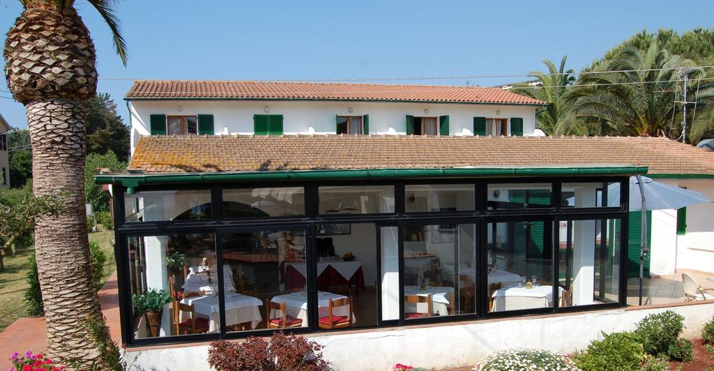 Albergo Romana Capoliveri  Luaran gambar