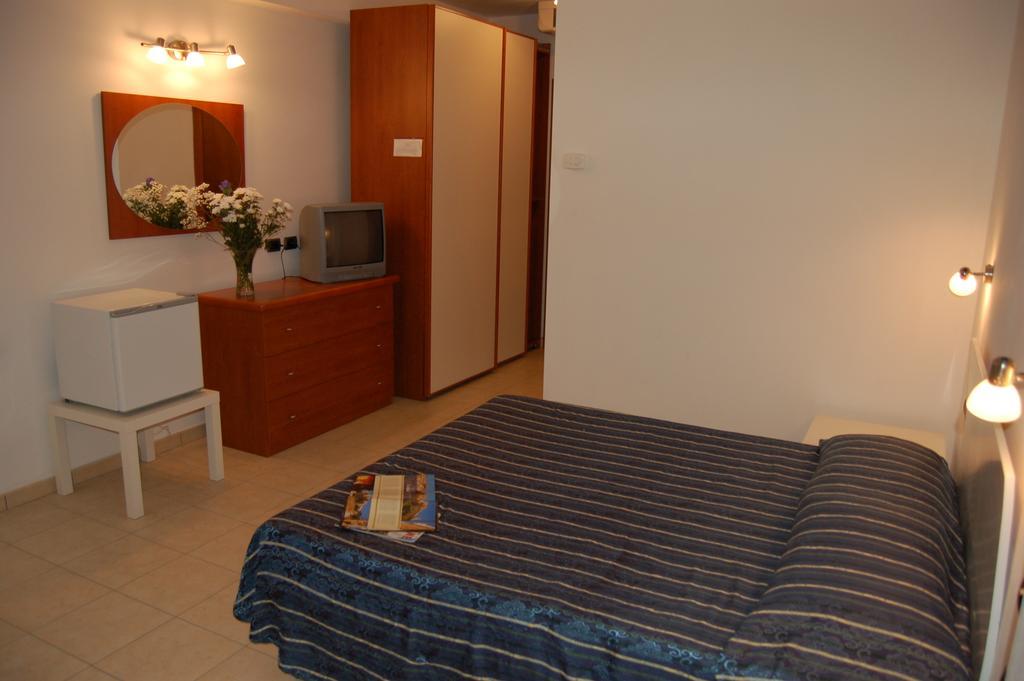 Albergo Romana Capoliveri  Bilik gambar